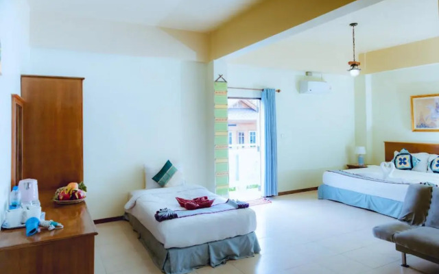 VIVA on the Beach Hotel