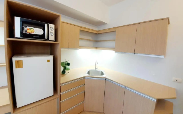 Steff's Condo 816 at Centrio Tower