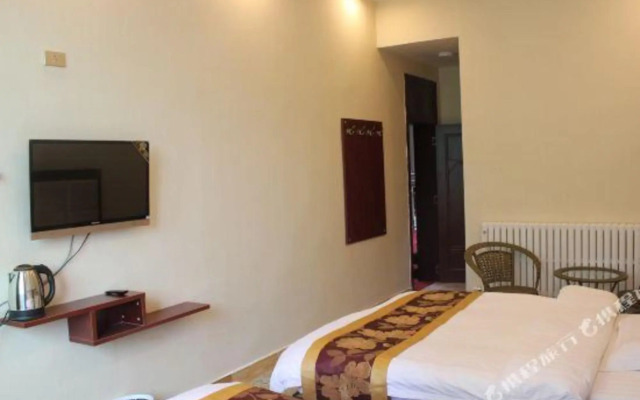 Jinyuan Holiday Hotel