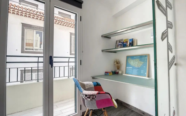 Cosy Central by Atlantic Holiday