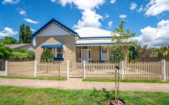 Paddington Villa 1 - Free Wi-fi, Netflix