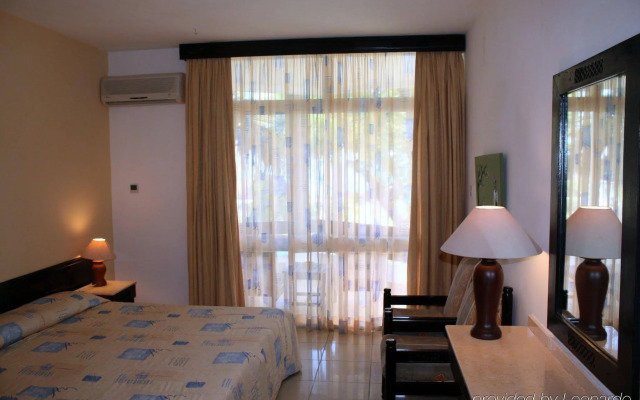 Kenya Bay Beach Hotel