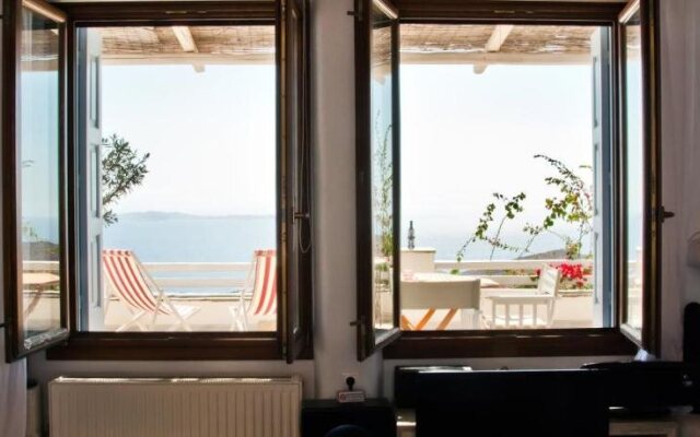 Thea Thalassa Exclusive Living Studios
