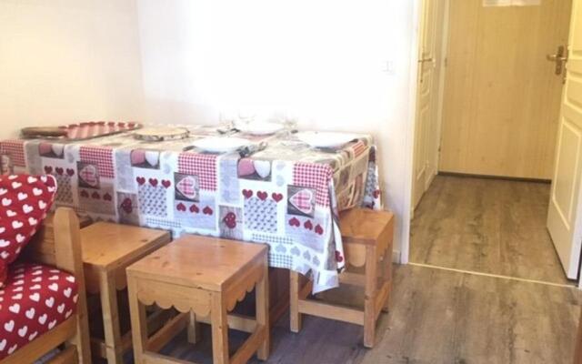 Appartement Risoul, 2 pièces, 6 personnes - FR-1-330-138