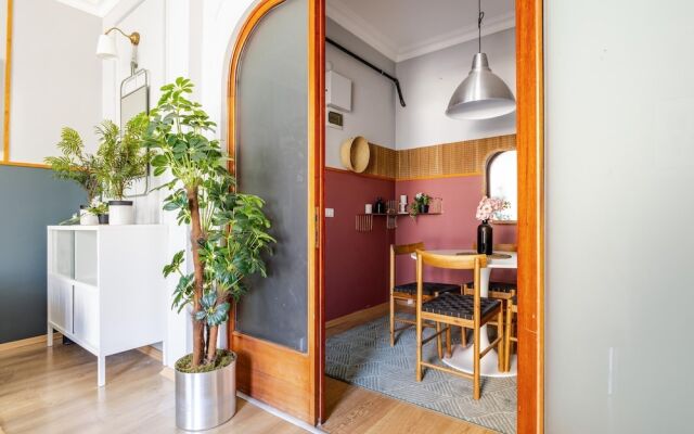 Central and Sophisticated Flat in Istanbul Beyoglu