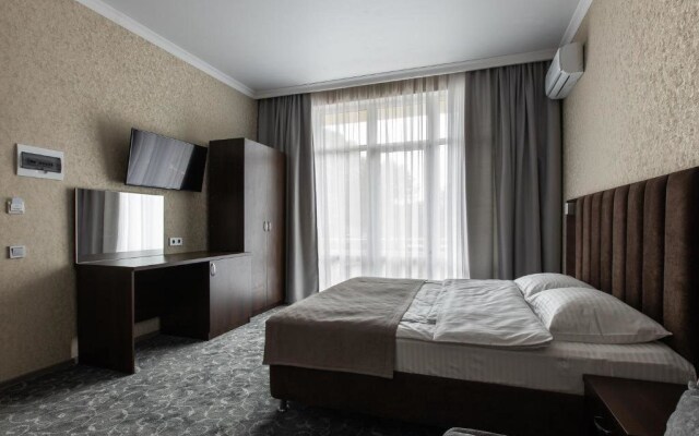 Family Hotel