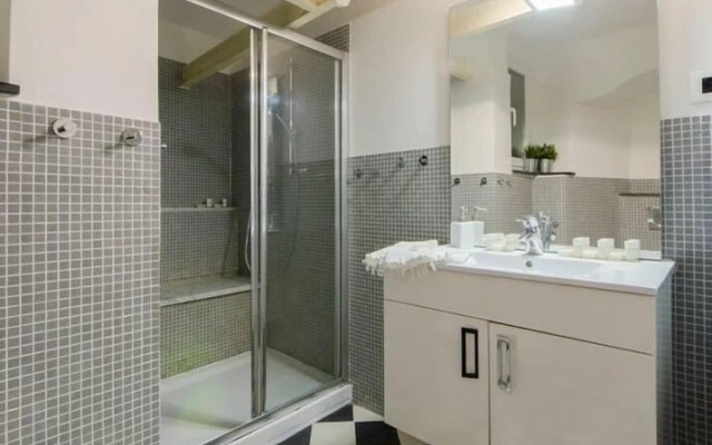 Hintown In Via Del Campo Nella Citta Vecchia