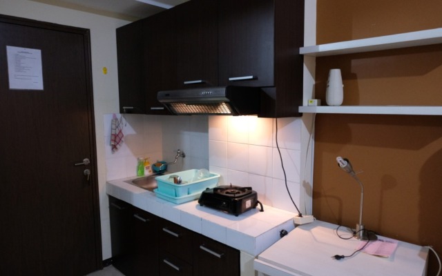 The Suites Metro Apartment By Zaky