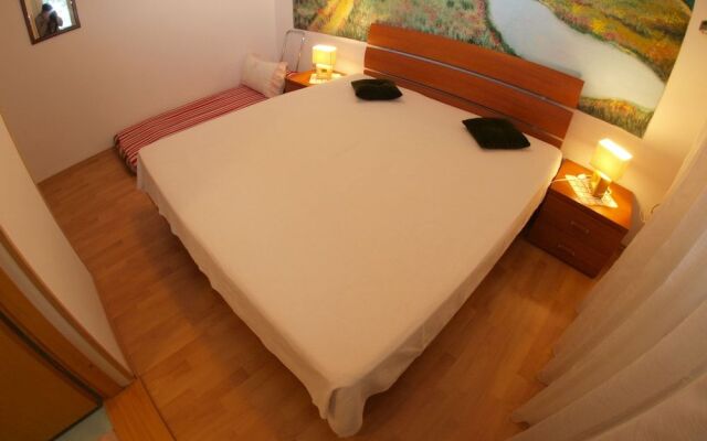 Apartment 161