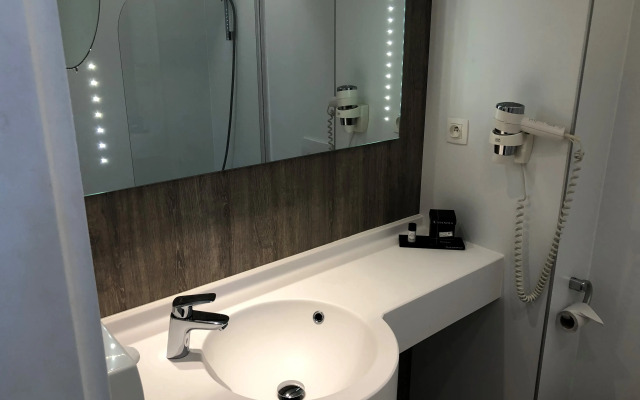 Hotel & Aparthotel Casteau Resort Mons