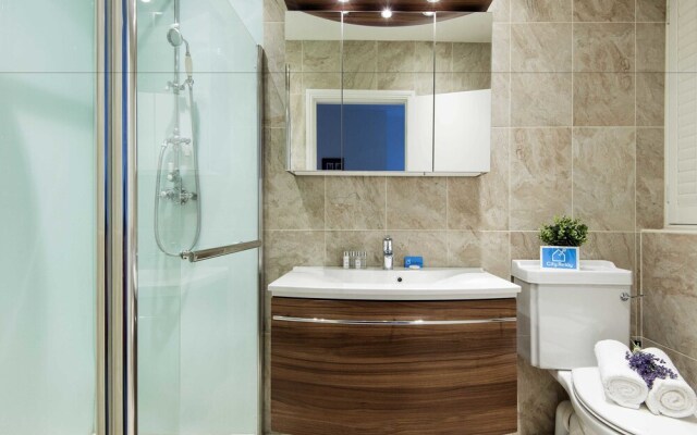 Lovely Collingham Gardens Apartment - DA01