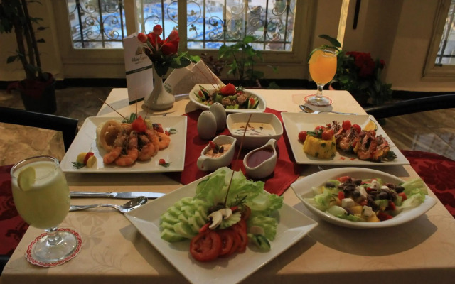 Holidays Express Hotel