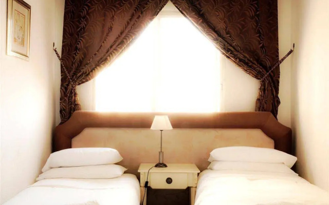 Apartamentos Palm Beach Carihuela