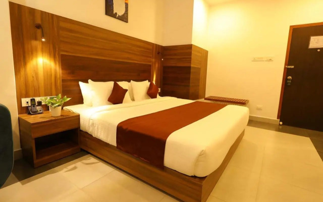 Hotel La Serene Mattannur