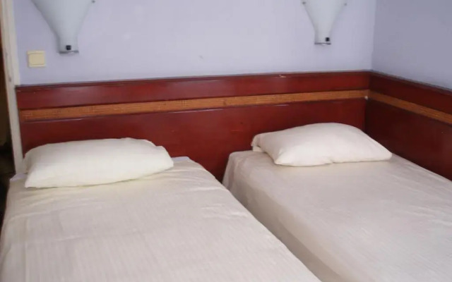 Hotel Manofa
