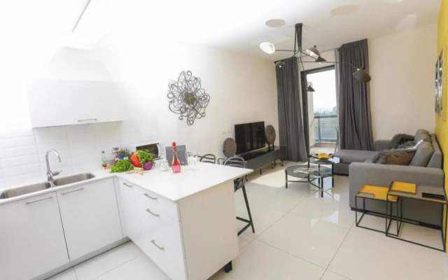 Fantastic 1 Bedroom in city center