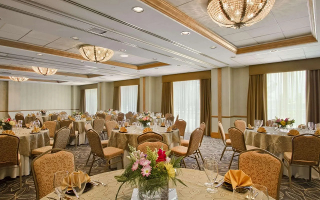 Embassy Suites by Hilton Lexington Green