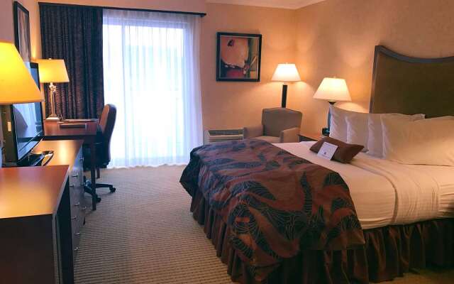 Best Western Plus Oswego Hotel and Conference Center