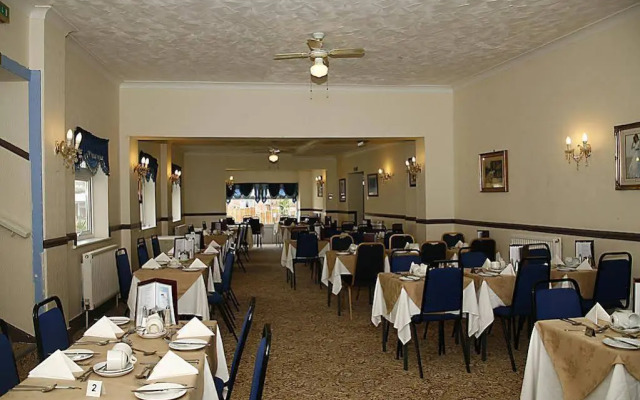 Channel View Hotel