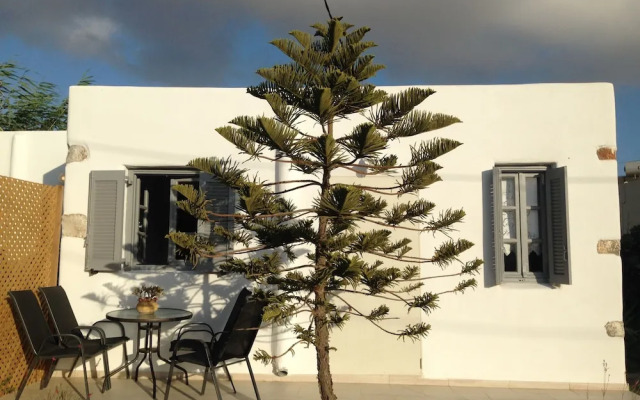 Maistrali Studios & Apartments