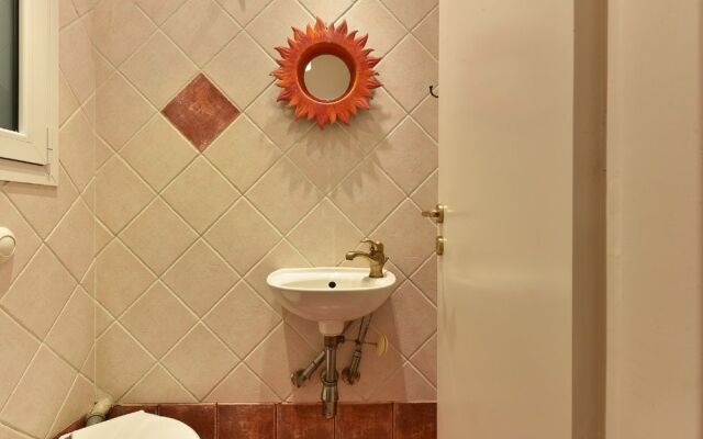 Victoria Square Apartment - Two Bedroom Condo