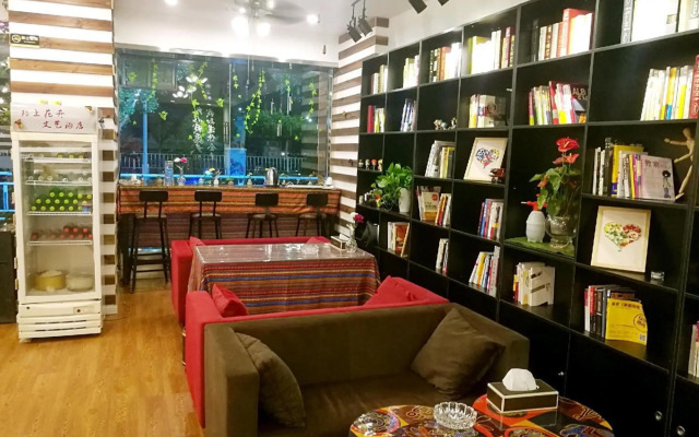 Moshang Huakai Liyi Hotel (Wuhu Limin Middle Road Branch)