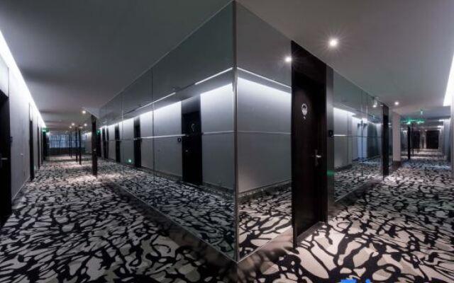 Orange Boutique Hotel Wuhan Guanggu Yangjiawan