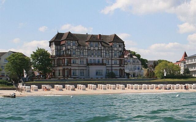 Meergut Hotels