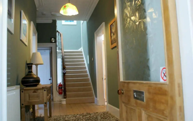 Invernevis Bed  Breakfast