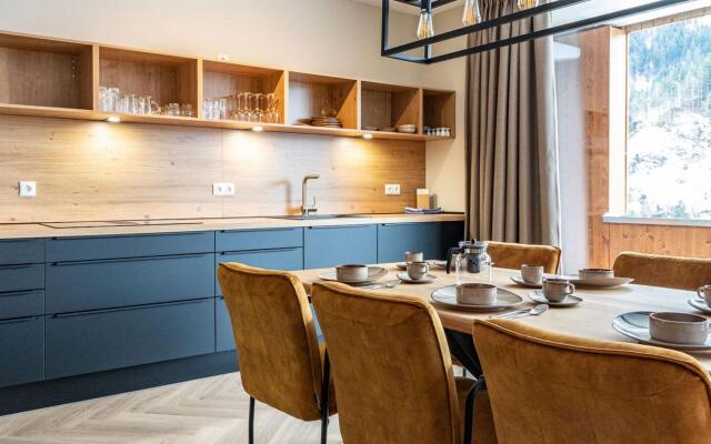 Stylish apartment with sauna, ski area at 600 m