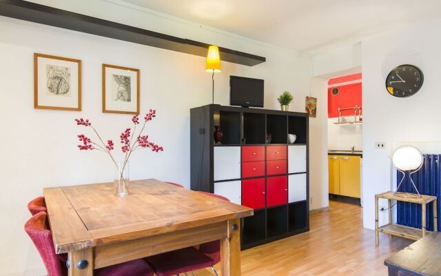 Nelson Mandela Forum Flat