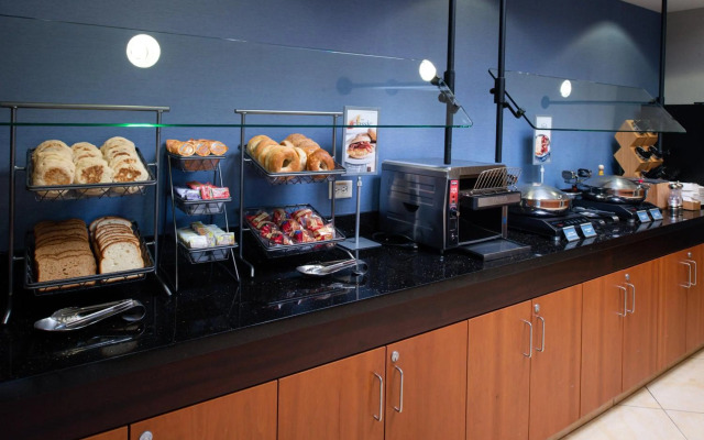 Fairfield Inn & Suites Santa Cruz - Capitola