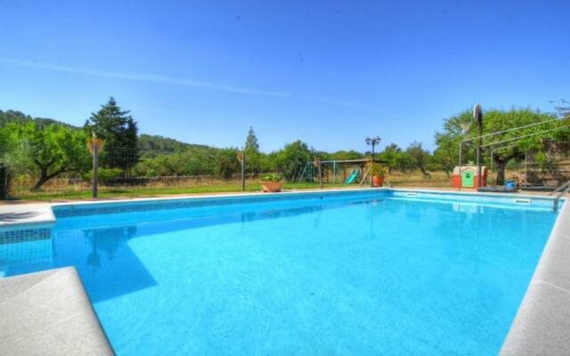 104569 -  Villa in Alaró