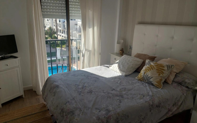 New apartment urb frontline with garage+AC+netflix