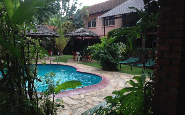 Outpost Lodge