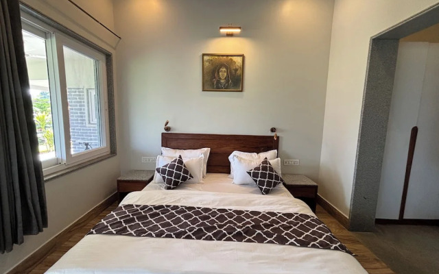 Vanhills-Luxury Home Stay in Jim Corbett