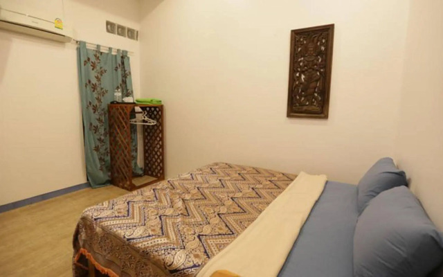 Sukhothai Hostel