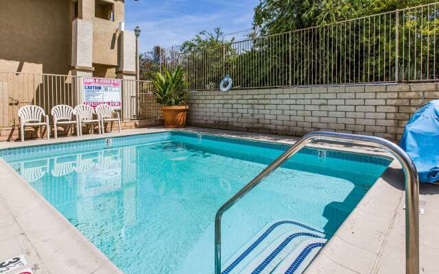 Quality Inn Lake Elsinore I-15