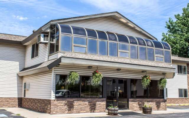 Baymont by Wyndham Iron Mountain