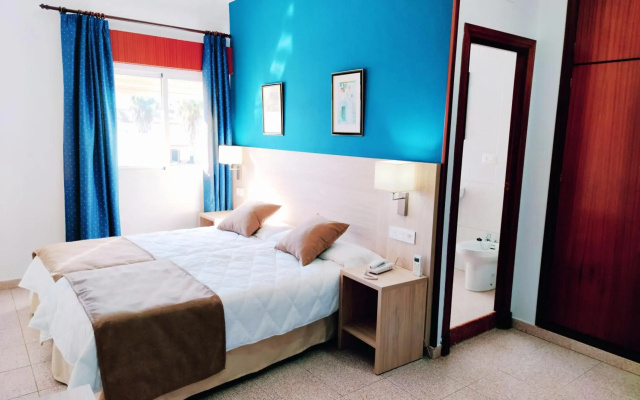 Hotel Catalán