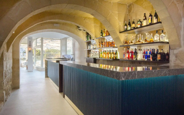 Cesca's Boutique Hotel