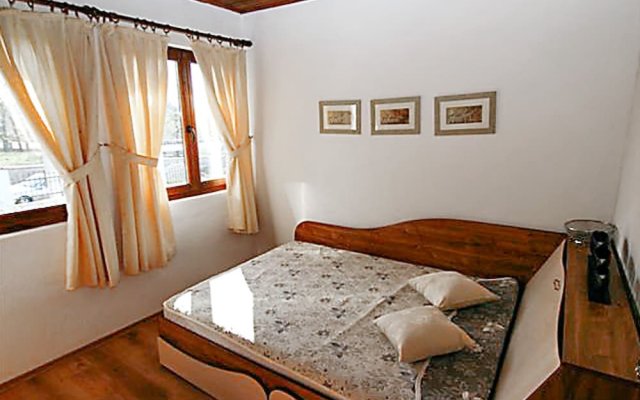 Villa With 3 Bedrooms in Zornitsa, With Wonderful Mountain View, Priva
