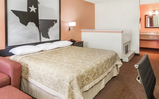 Premier Inn Palestine