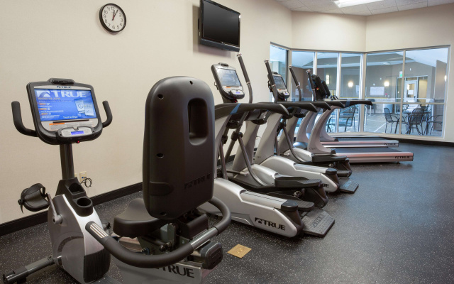 Drury Inn & Suites Columbus Grove City