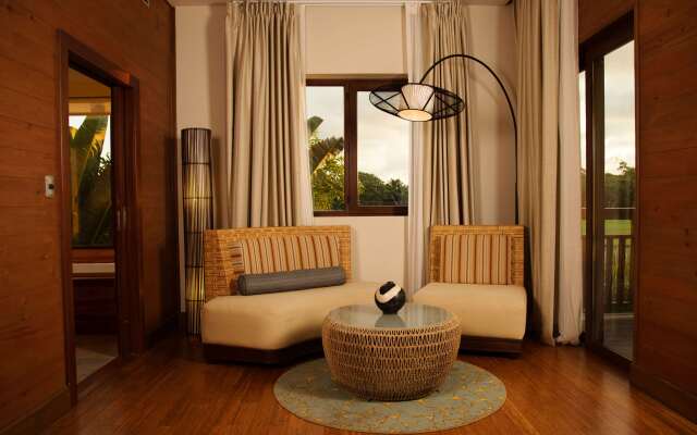 Indura Beach & Golf Resort, Curio Collection by Hilton