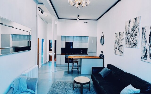 Lovely 2-bed Apartment in Canterbury