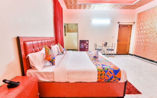 FabExpress Prakash Apartment