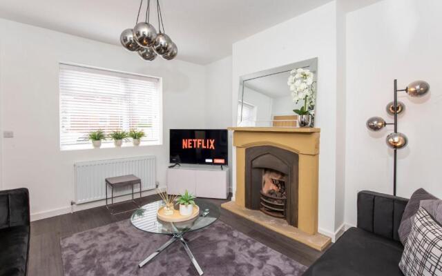 Piccadilly Place - 3 Bedroom House