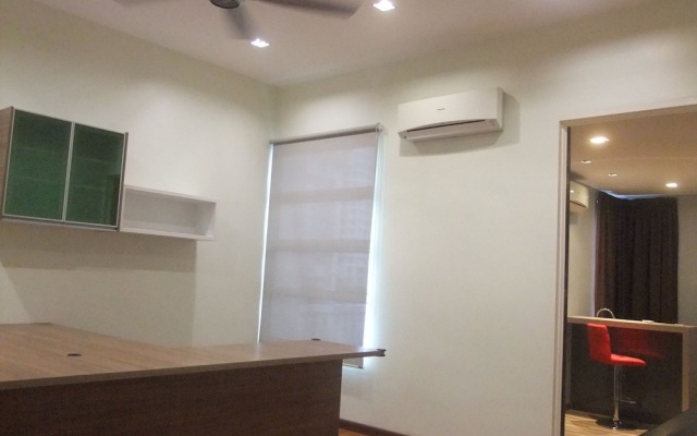 iBook 1 - Luxury Holiday Homestay