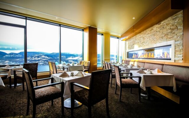 Sparkling Hill Resort and Spa - Adults-Only Resort